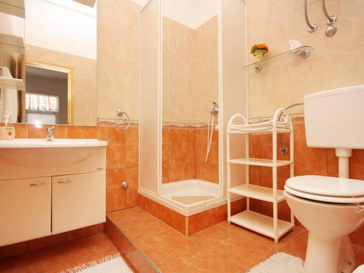Family Apartment Mirela Borik Zadar Bagian luar foto